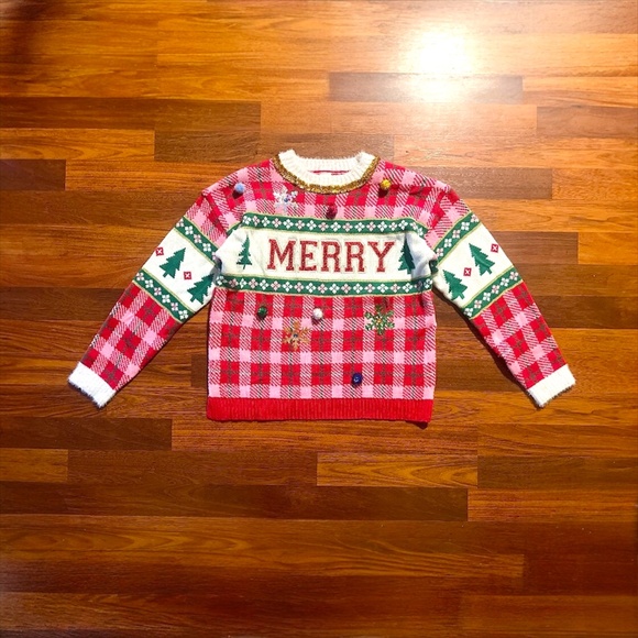 Ugly Christmas Sweater - Picture 1 of 9